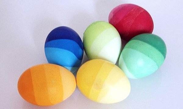 трехцветные яйца