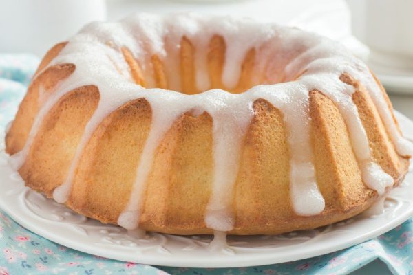 Зачем готовить кекс на Пасху