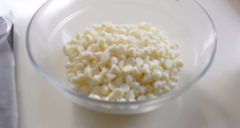 соломка и M&Ms