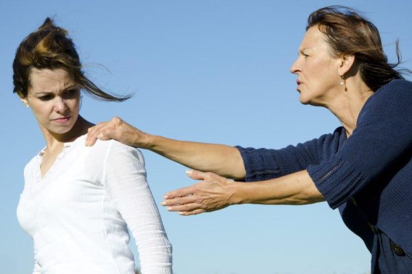 Как правильно обсуждать с родителями покупку квартиры в кредит