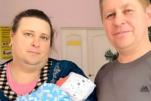Пара 19 лет ждала ребенка, и на Рождество небеса послали мальчика