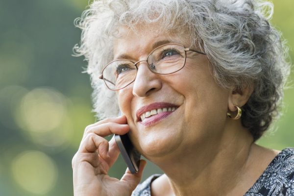 Бывший зять пришел на юбилей, поздравил первым, явился с букетом чайных роз