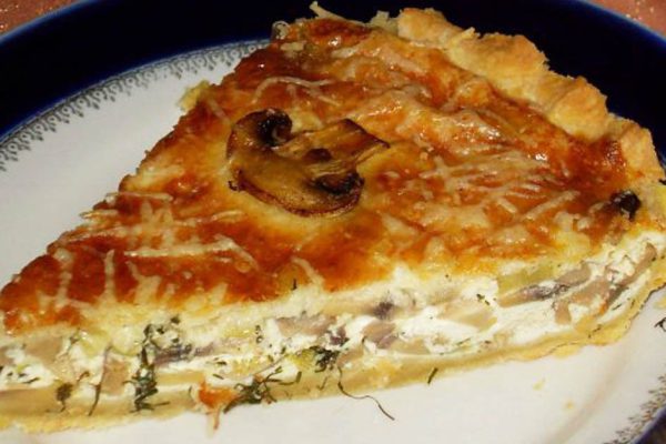 Рецепт доброжелательной поварихи, которая часто ходит по грибы и тут же печет пирог