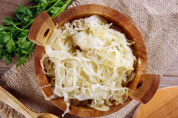 Рецепт заливного пирога с квашеной капустой