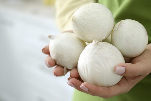 Домашние не успокоятся, пока прелесть из 1 кг лука не будет съедена до крошечки