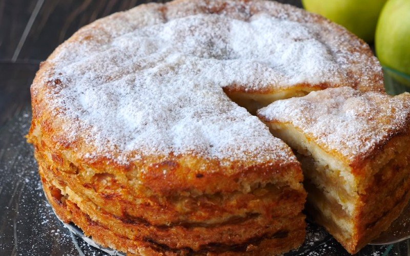 Рецепт насыпного яблочного пирога без замеса теста
