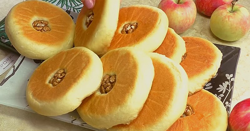 пирожки с яблоками в духовке