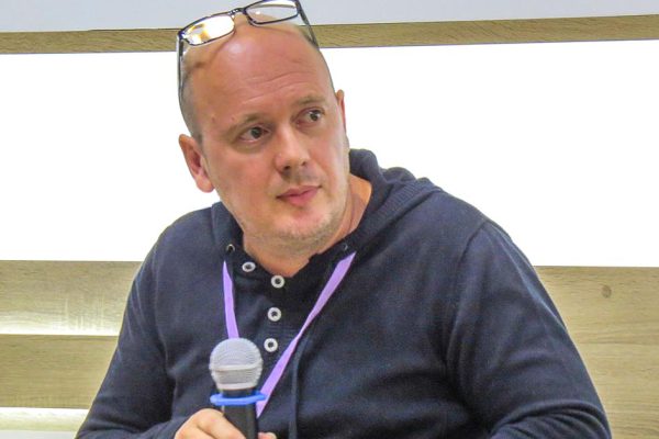 Слава Сэ с юмором о том, почему с комплиментами нужно быть осторожным