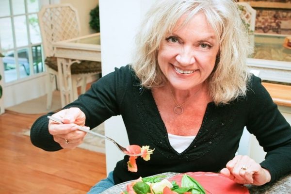 Как питаться женщинам в период менопаузы