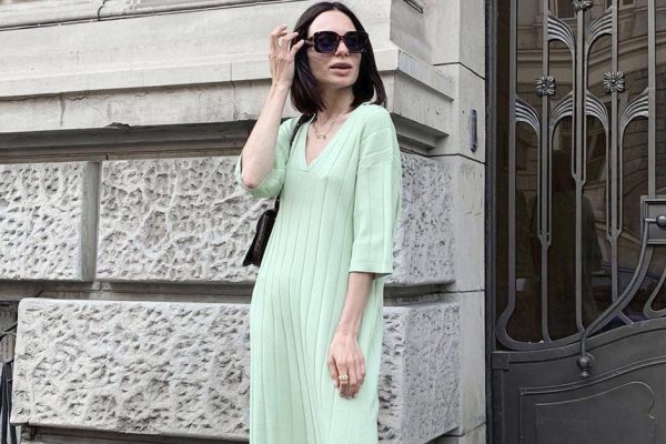 Безупречные платья для миниатюрных женщин, что добавят роста и улучшат фигуру