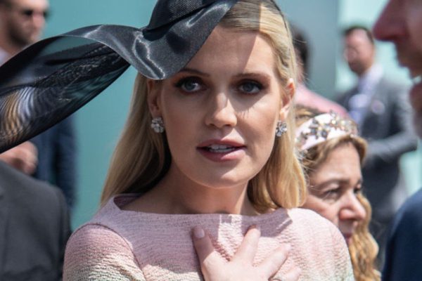 Принцесса Диана гордилась бы сейчас своей племянницей, если бы увидела ее волшебную красоту