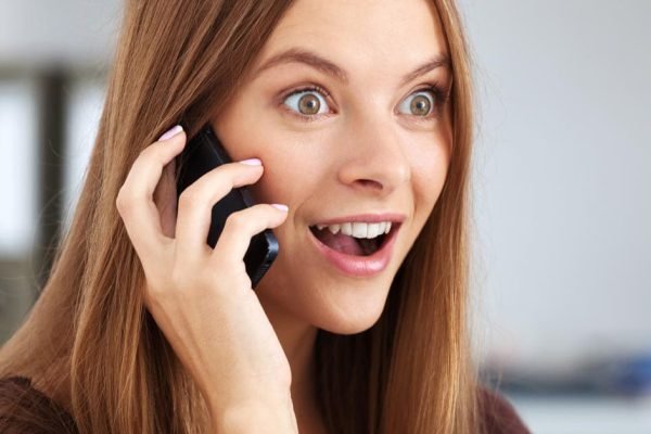 Недавно мне позвонил отец из Канады и ошарашил неожиданным предложением, не знаю, что и думать