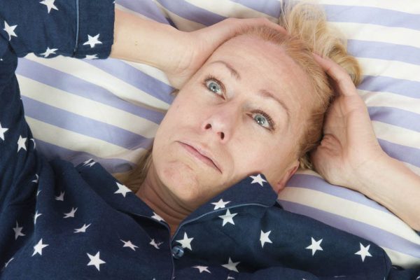 Почему нельзя игнорировать частые ночные пробуждения