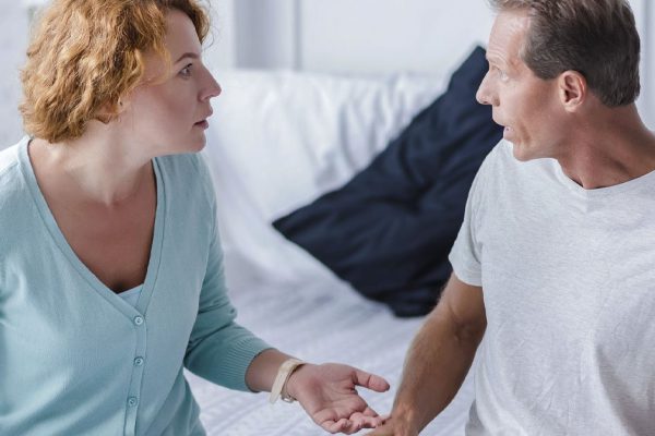 Где связь между скупостью мужа и красотой жены