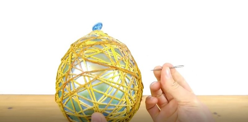 декоративное яйцо из веревки