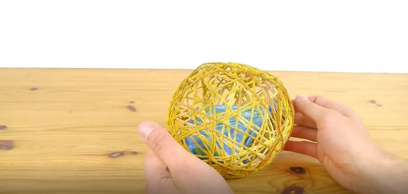 декоративное яйцо из веревки