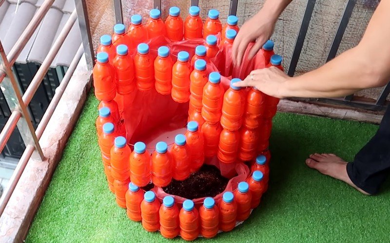 горшки для цветов белые