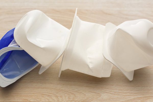 Как превратить пластиковые бутылки в полезные вещи