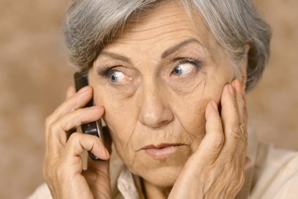 Обида матери, или Почему современная молодежь пропускает юбилейные застолья