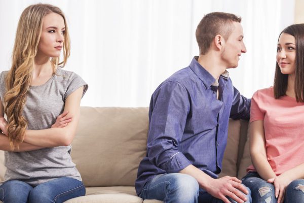 Поучительная история о подлостях, на которые способна подруга ради чужого мужа