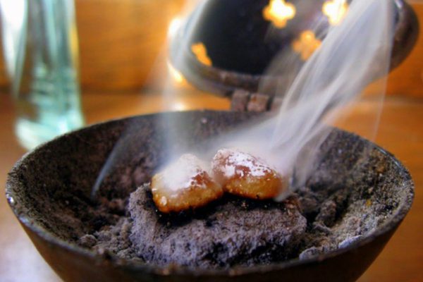 Уникальные свойства ладана, о которых мало кто знает. Новейшие исследования, поразившие медиков!