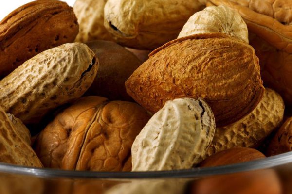 Вот на что способна одна горсть сырого арахиса в день: месяц в таком режиме сотворит чудо