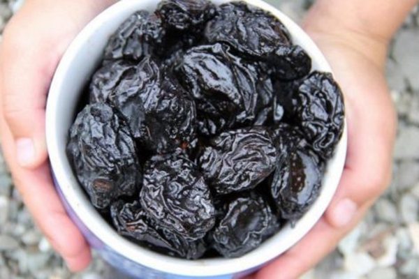 Польза чернослива для организма