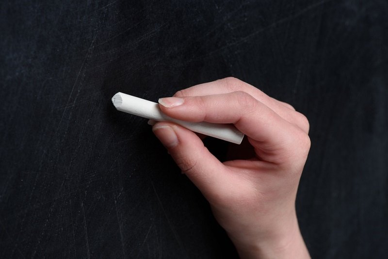 школьные принадлежности