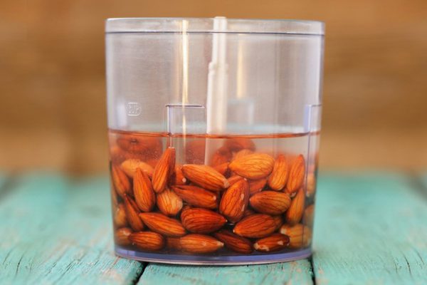 Вот почему нужно замачивать орехи перед тем как их съесть! Об этом я даже не догадывался…