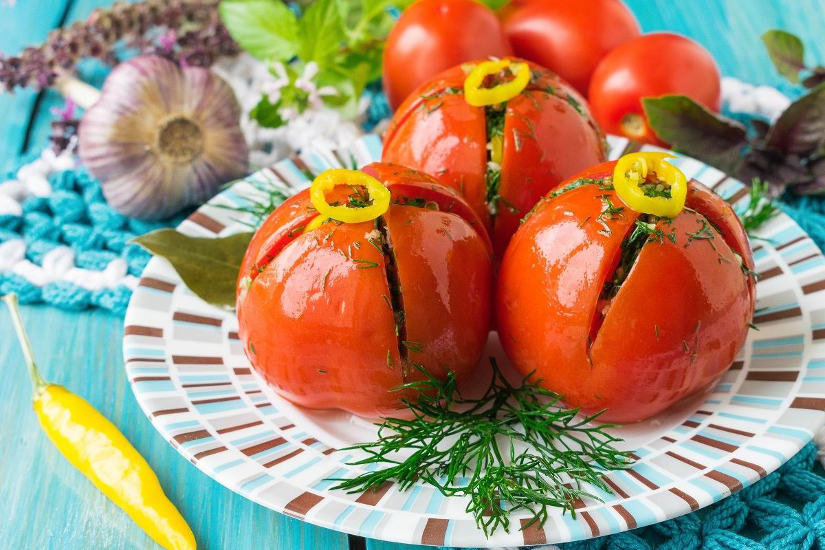 помидоры закусочные