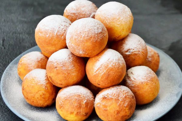 Как напечь гору пончиков из одной пачки творога