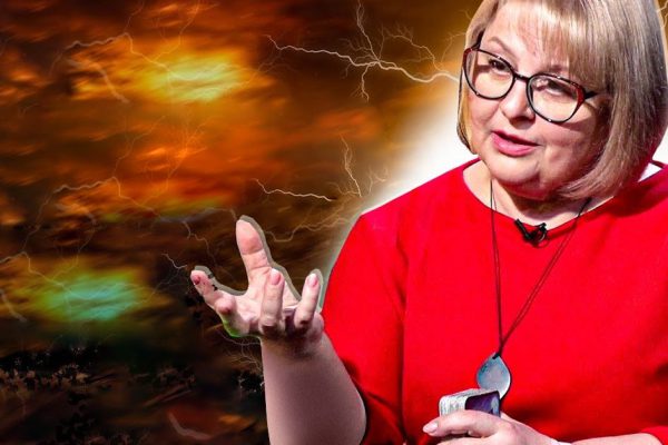 Что пророчит Людмила Хомутовская о будущем Украины