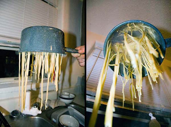 макароны приклеились