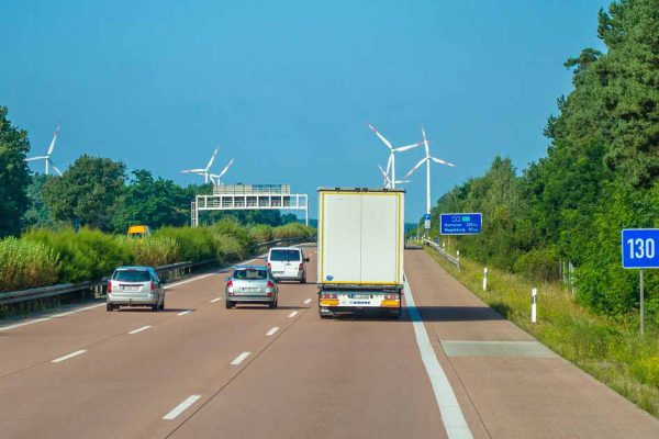 Золотые правила езды по трассе от заботливого гаишника