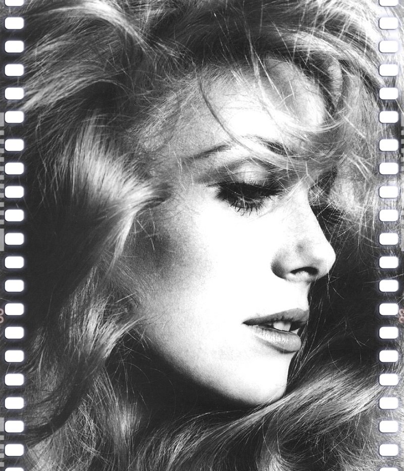 Катрин Денев