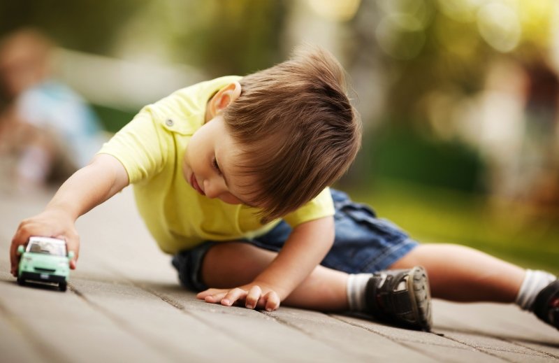 неправильно воспитанный ребенок