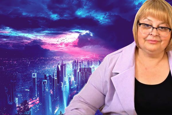 Карты подсказывают Людмиле Хомутовской, что еще не время расслабляться