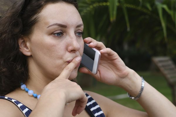 Должна ли дочь ухаживать за матерью, что подарила ей несчастное детство