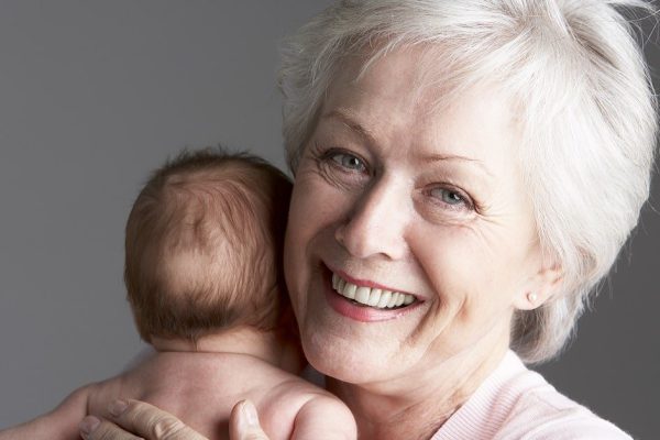 Прелести и горести материнства в 60 лет