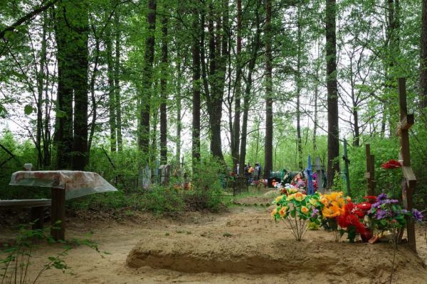 Как провести поминальный день дома и соблюсти все традиции