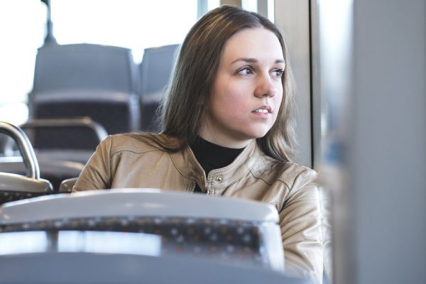 Собрала вещи и ушла в никуда, так бы и осталась сидеть на автостанции, если бы ко мне не подошла бабушка