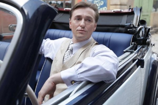 Сериал на выходные: 10 ярких премьер лета. От них невозможно оторваться!