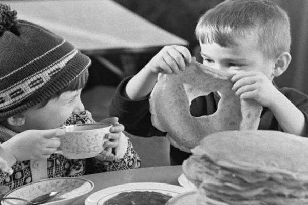 Чем кормили детей деревенские бабушки в советские времена, вкуснее еды не существует