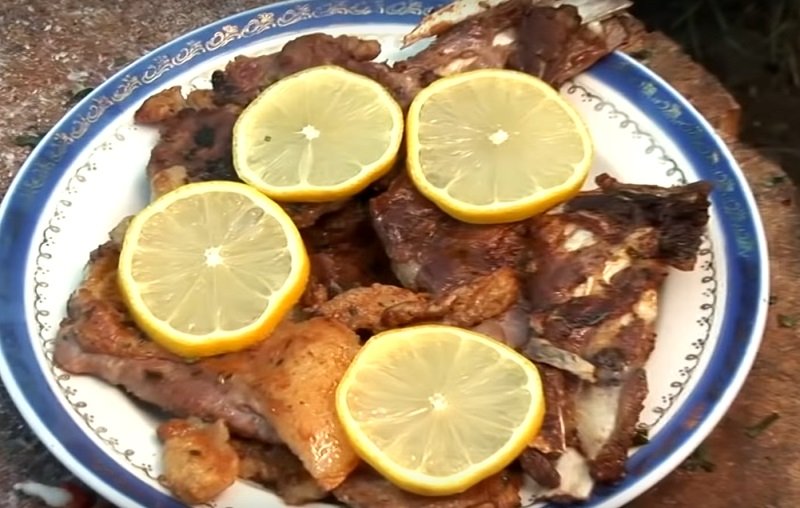 жареное мясо в соусе