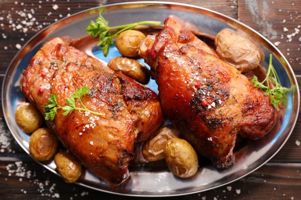 Как приготовить мясо на камнях