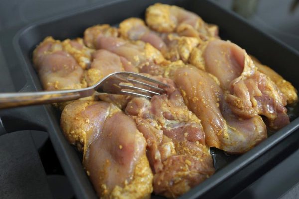 Ошибки боязливых хозяек во время готовки курицы