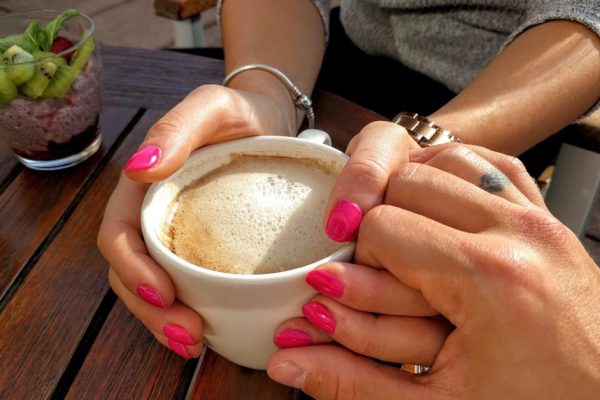 «Я, кстати, женат, но у меня с женой уже ничего нет».