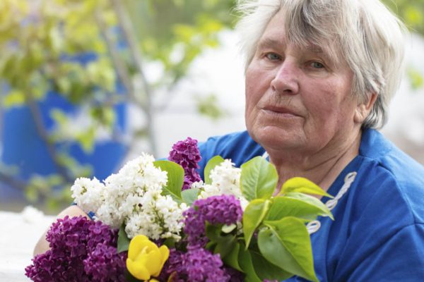 Скольким жильцам в двухкомнатной квартире тесно