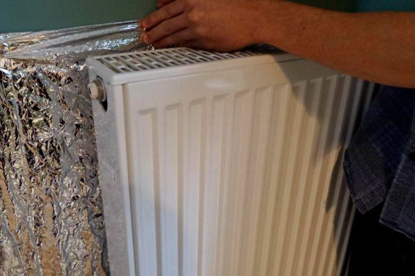 Из-за энергетического кризиса в лондонских домах такая холодина, зуб на зуб не попадает