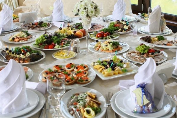 Как питаться накануне праздников